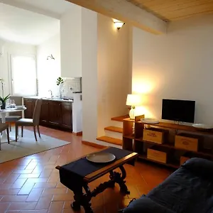Apartment Borgo Pinti 49, Florence